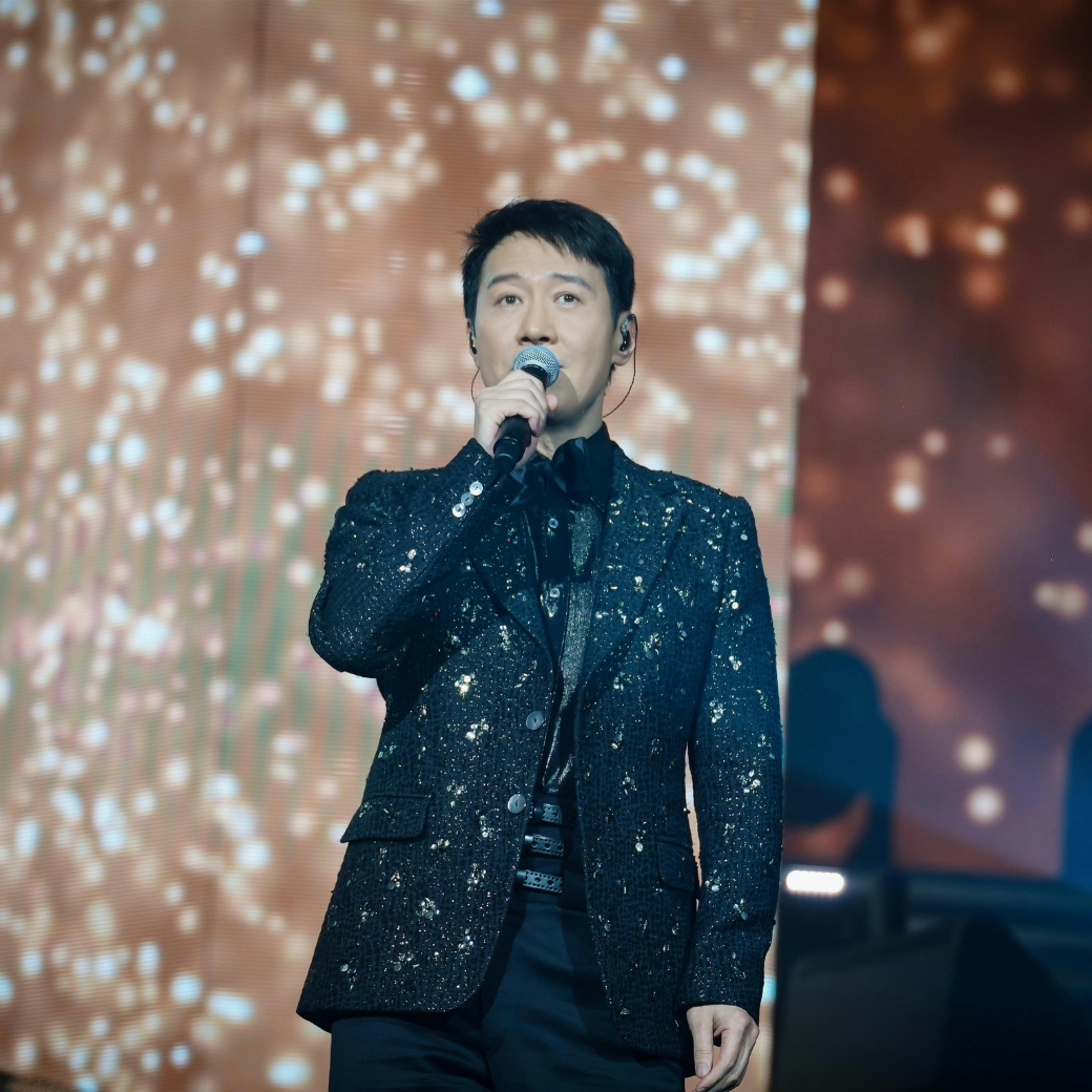 黎明 澳門演唱會 雙人套裝|含藍區門票+五星飯店2晚+機場接送+保險